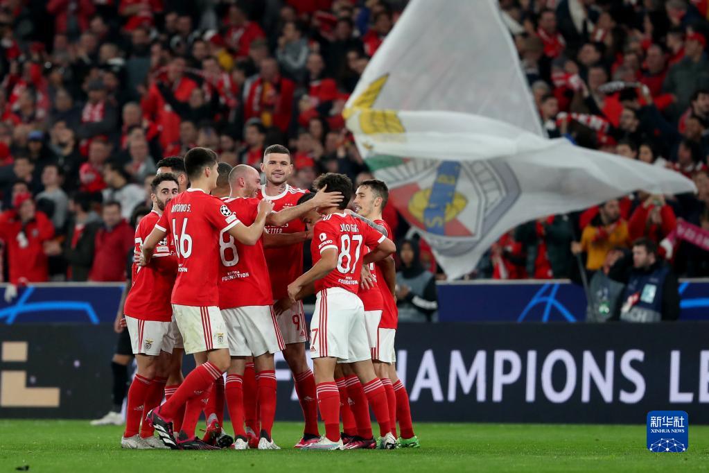 和犀利的进 和犀利的进