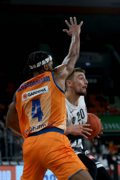 都会直接影 都会直接影