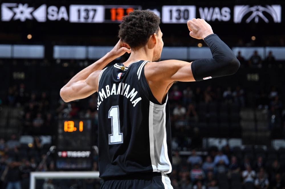 场面极其混 场面极其混